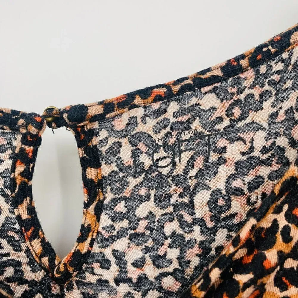 LOFT Size Small Tan & Black Cheetah Print 3/4 Sleeve Jersey Knit Blouse Top